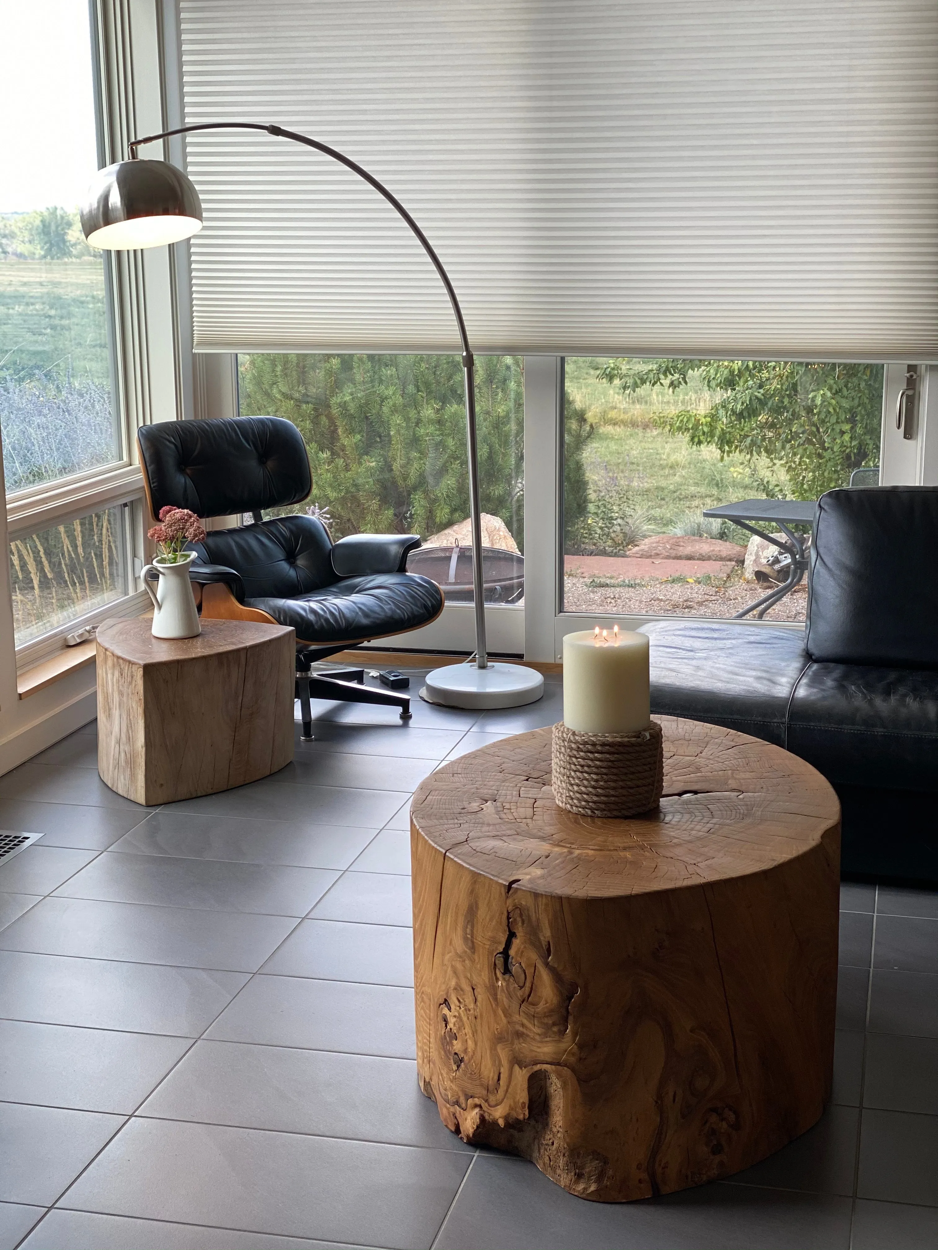TANGO single block rustic site table